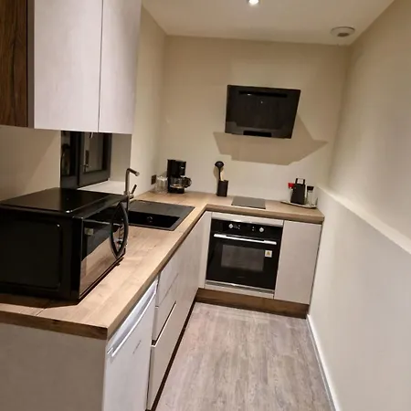 La Combe Apartment *